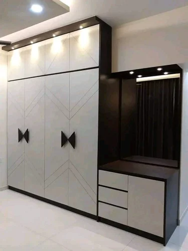 Modular Wardrobe Manufacturers in Bavdhan